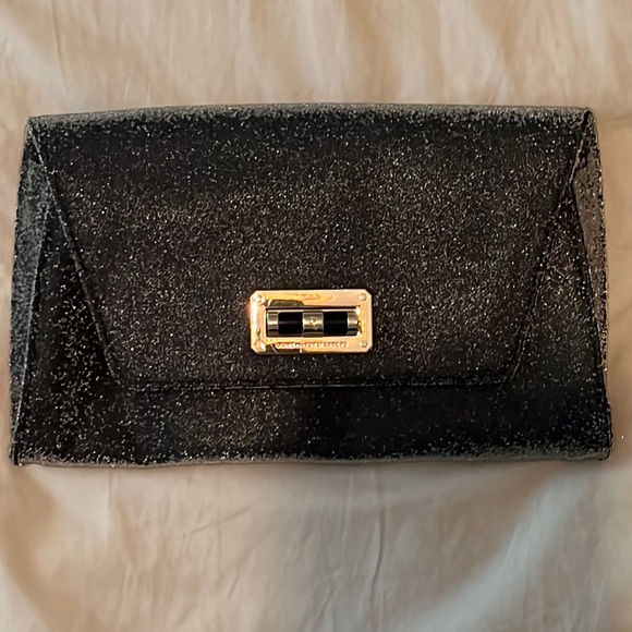 Diane Von Furstenberg Handbags - Diane von Furstenburg Black Clutch